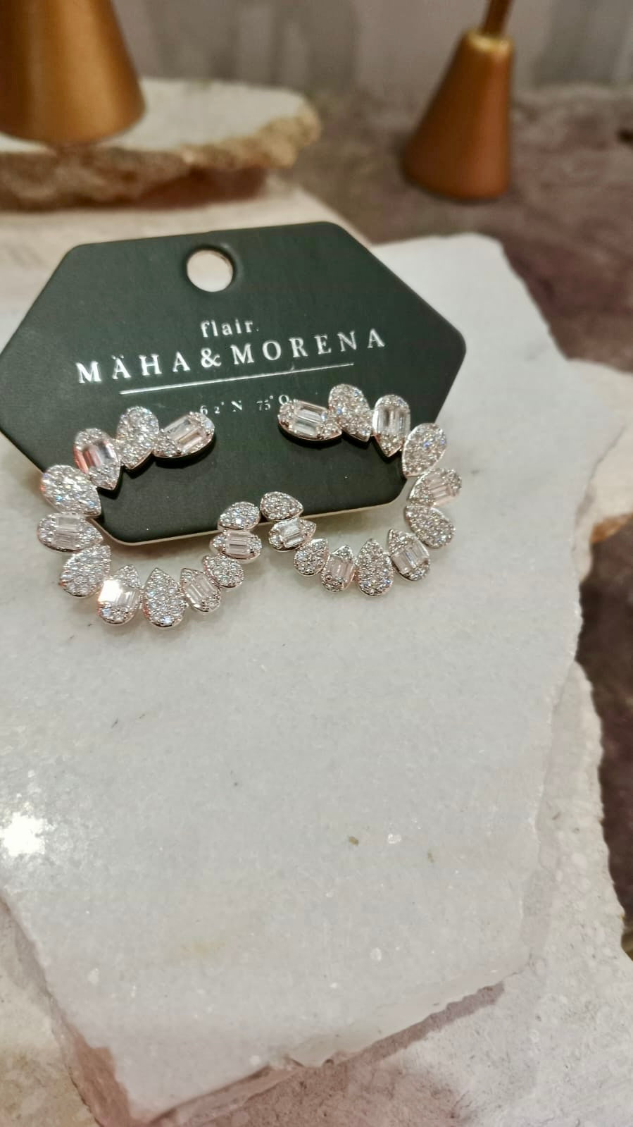 Aria Hoops
